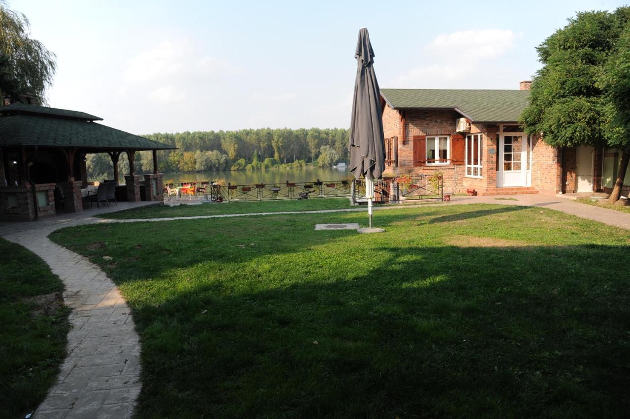 Vila Odmor Na Dunavu Beocin Εξωτερικό φωτογραφία