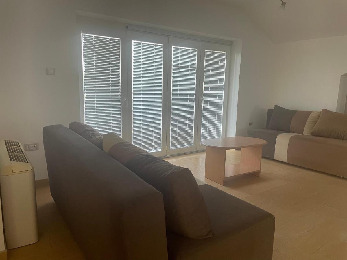Vila Odmor Na Dunavu Beocin Εξωτερικό φωτογραφία